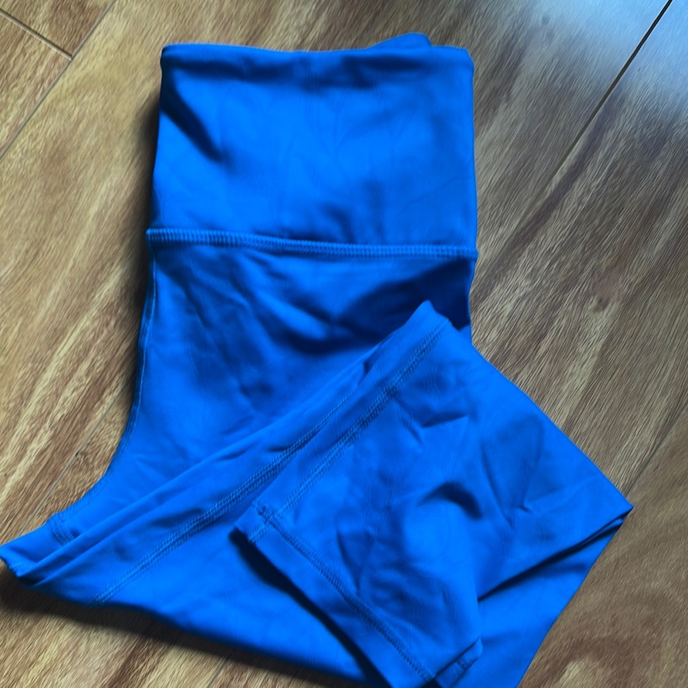 ZYIA Blue High-Waisted Crop Leggings Never Worn